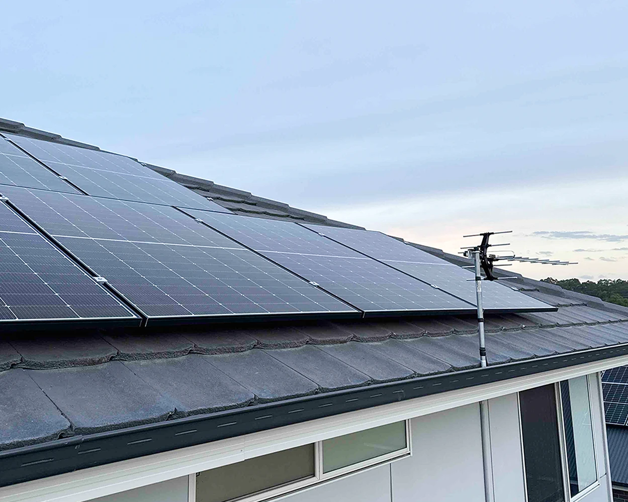 Solar installer electricians