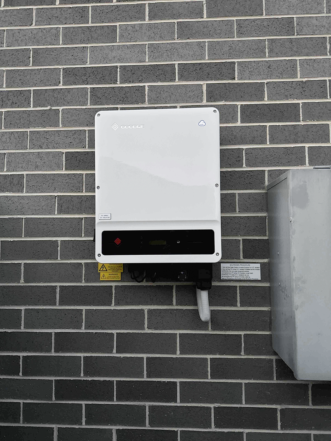 GoodWe solar inverter installation