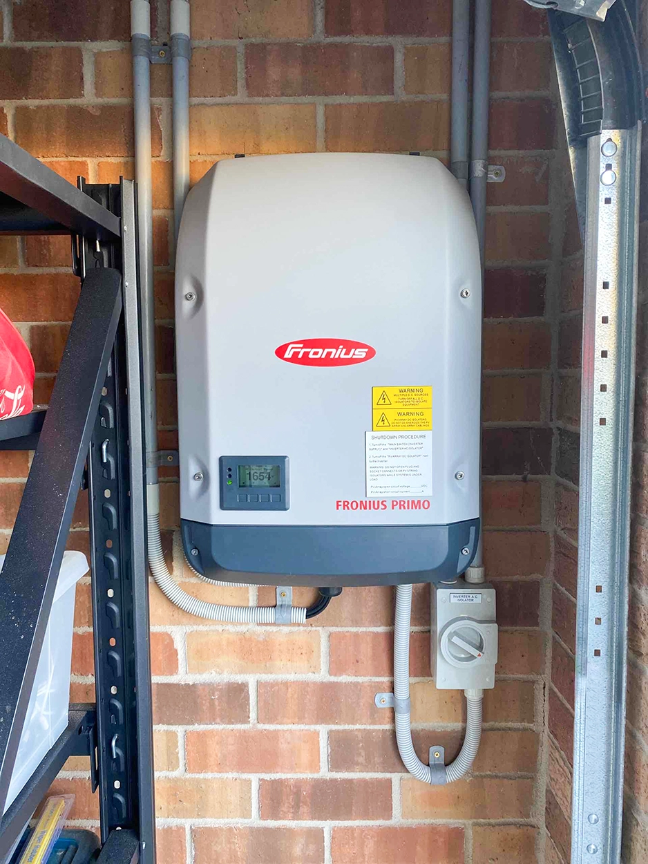 Fronius solar inverter installation