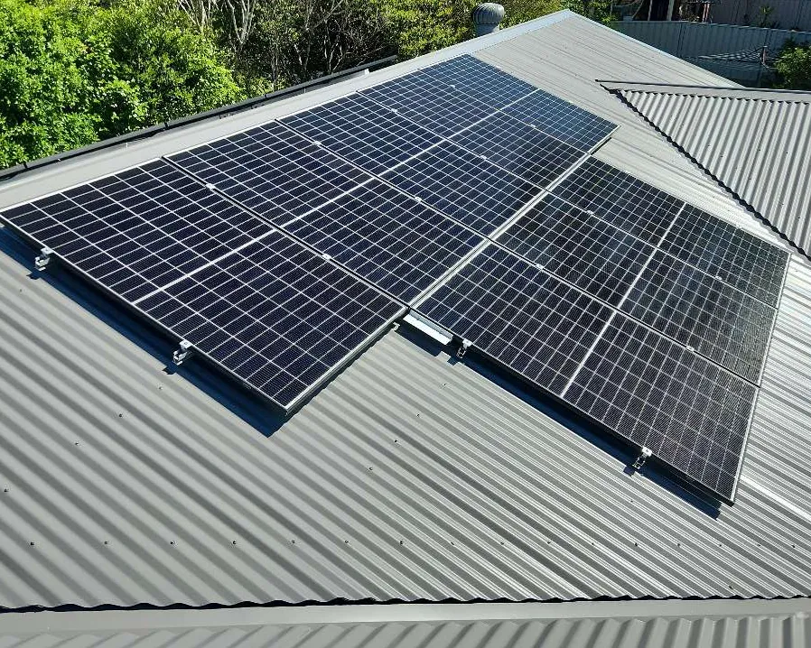 Rooftop solar system installation