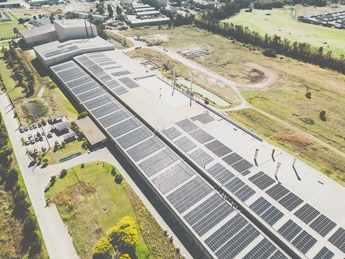Industrial large-scale solar system Rutherford