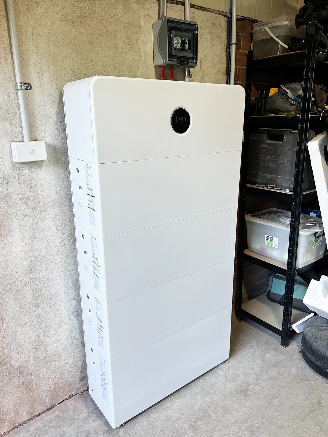 GoodWe ESA Series installation