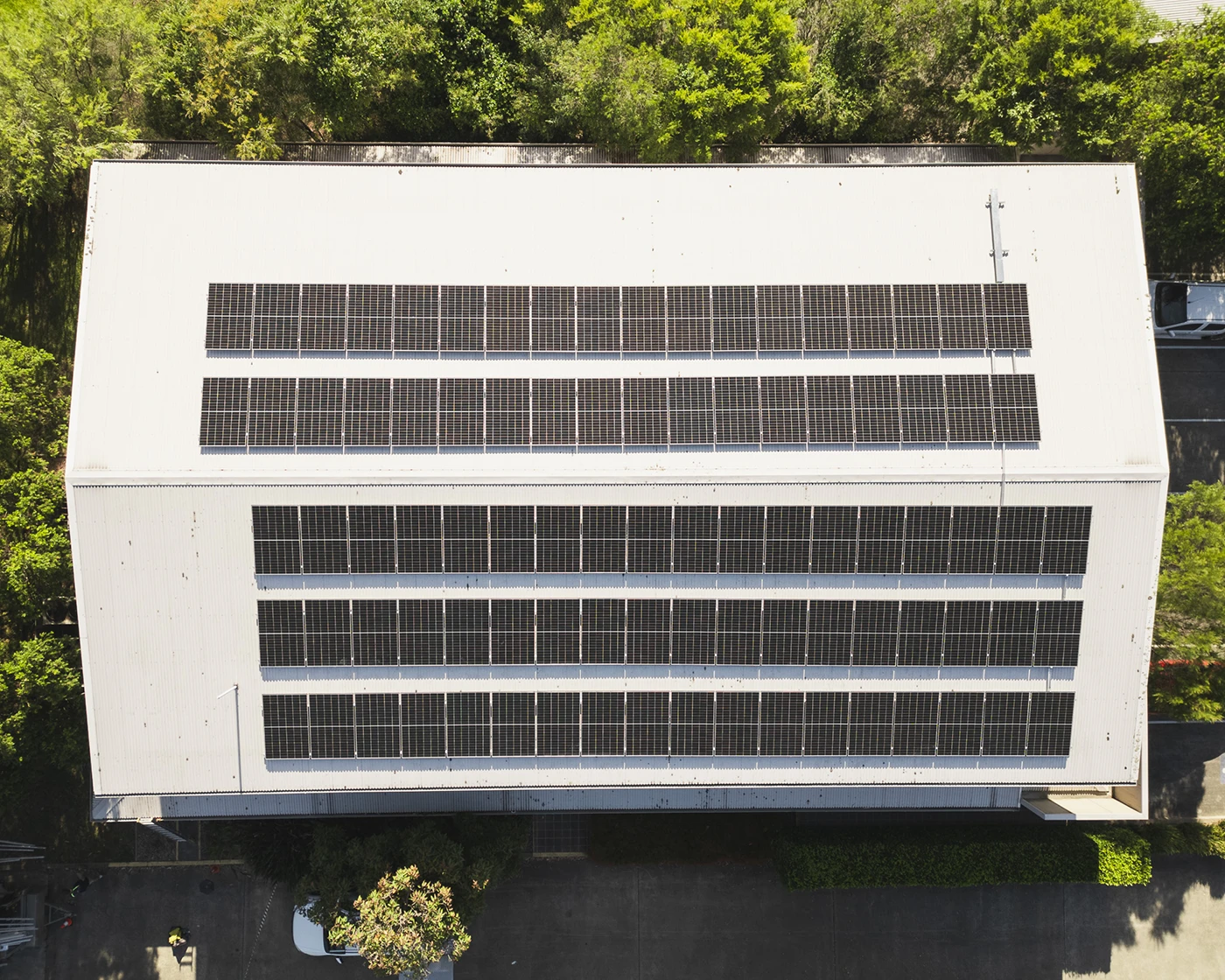 Commercial solar system installation Commercial solar system installation