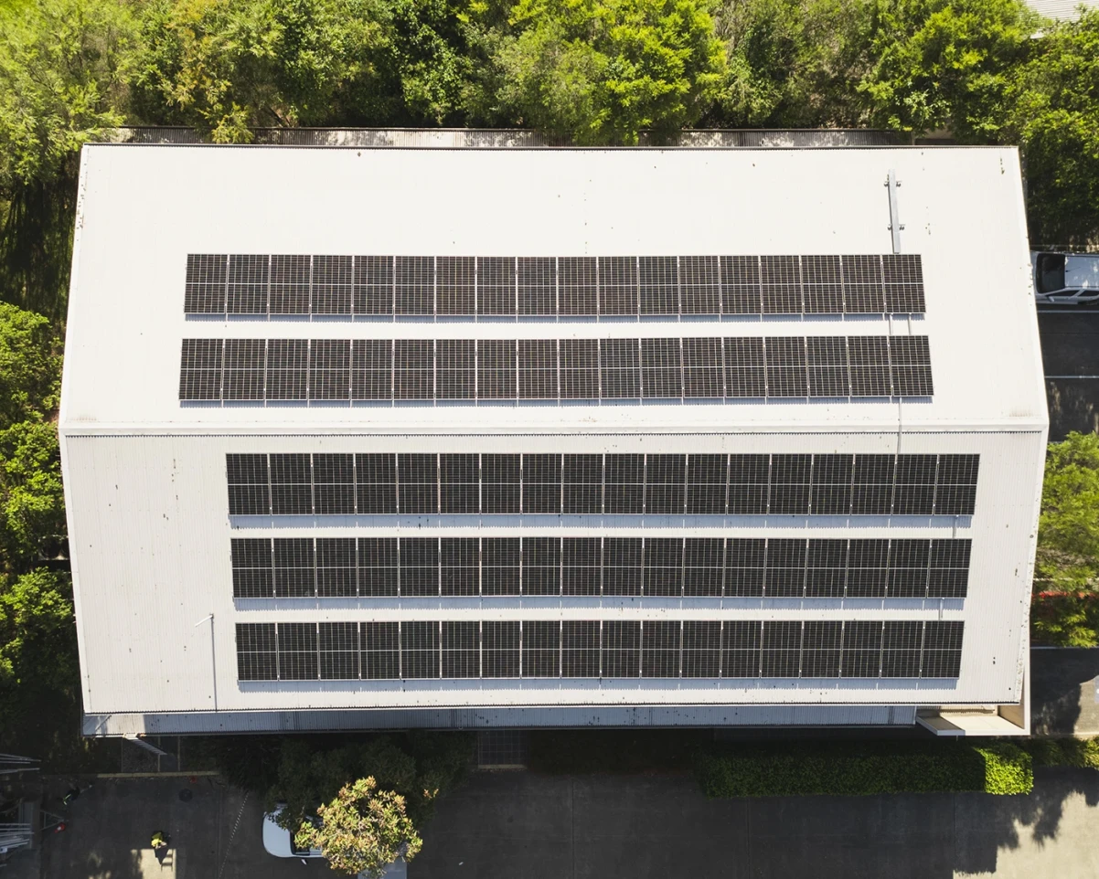 Commercial solar system installation