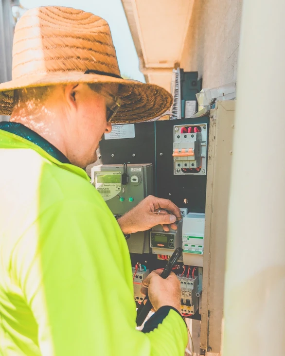 Electrician solar installer newcastle hunter