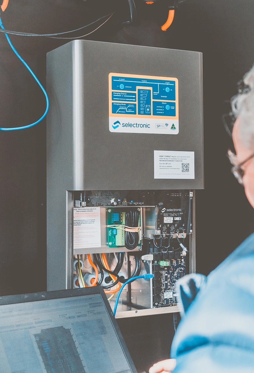 Selectronic solar inverter for off-grid setups Selectronic solar inverter for off-grid setups