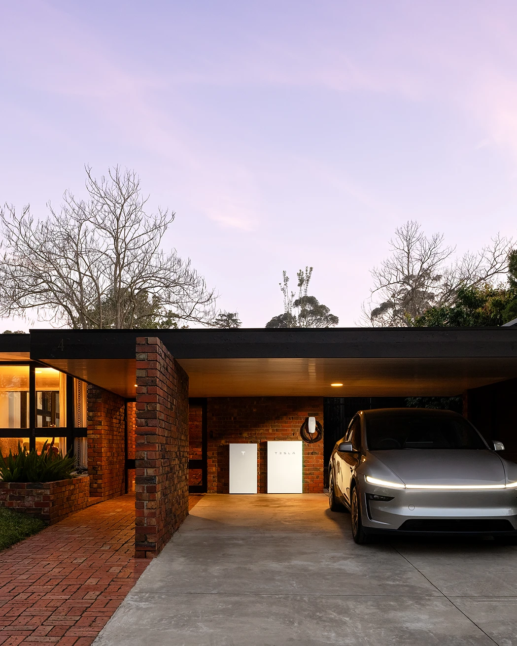 AC-coupled Tesla Powerwall 2 installation