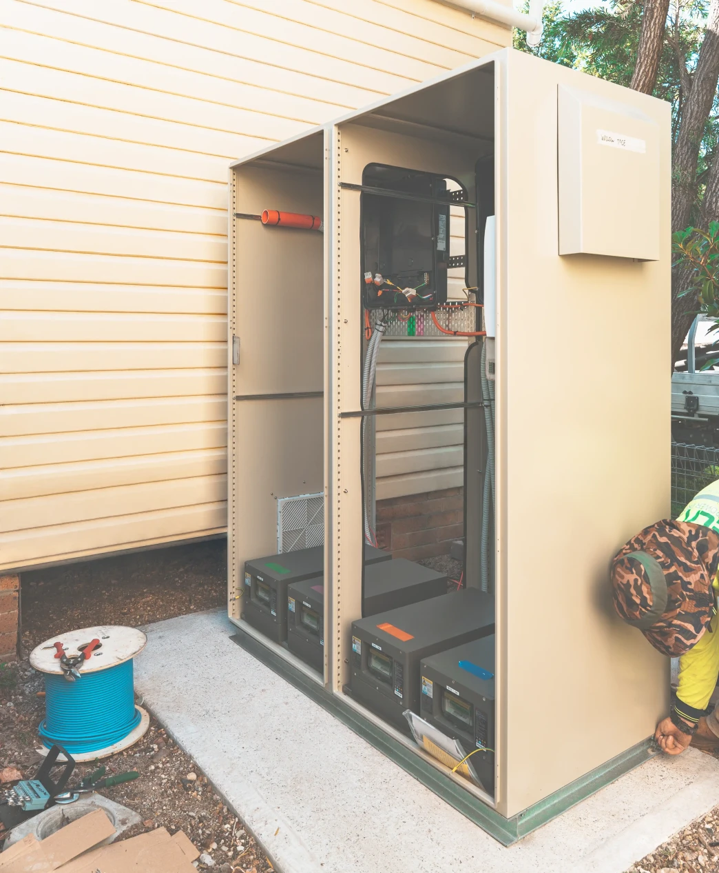 commercial battery storage cabinet