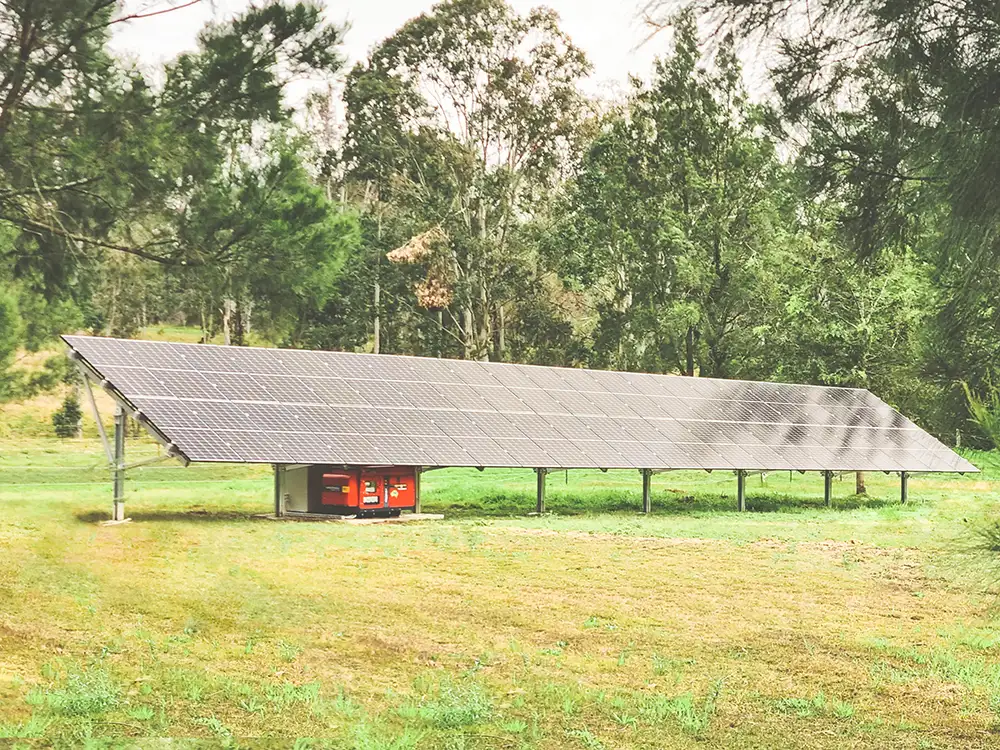 Off-grid ground mount solar