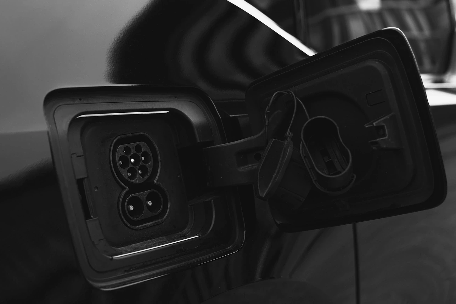 Finding the Right Electric Vehicle Charger for Your Home⚡NSW