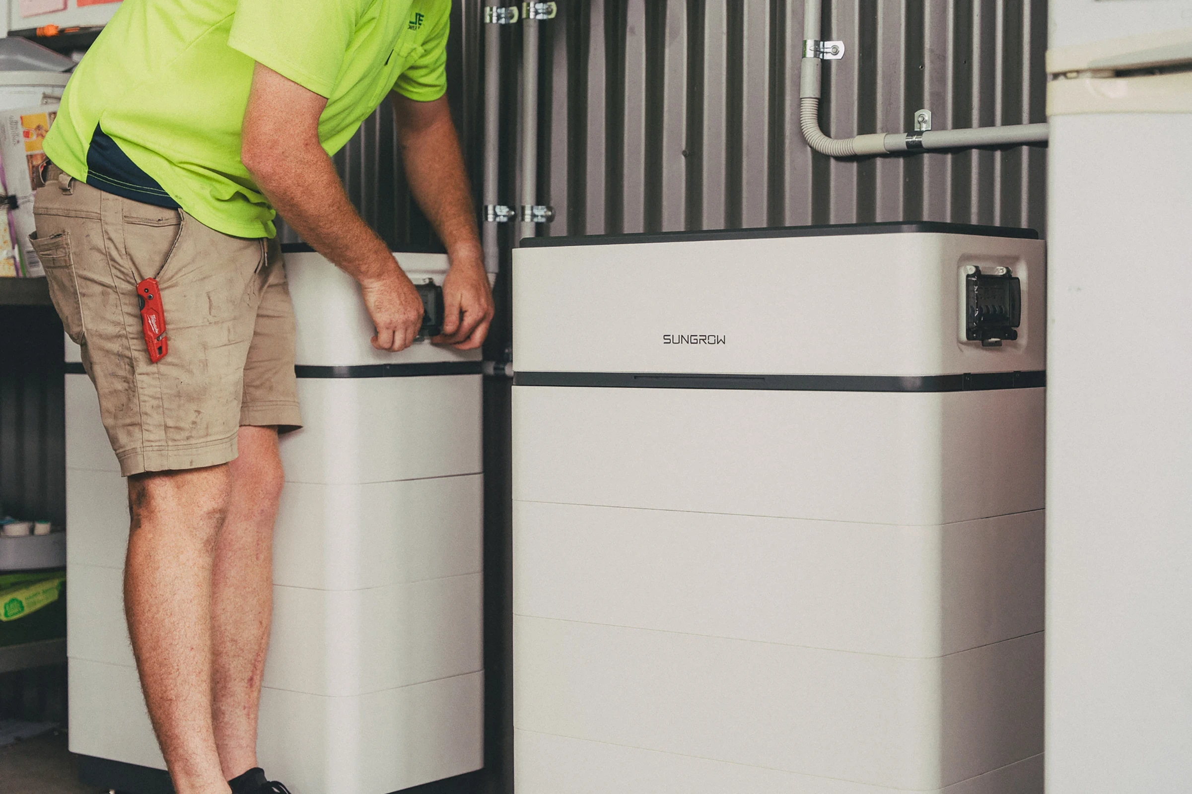 Best Home Battery 2026: Sungrow vs Tesla vs GoodWe vs Fronius